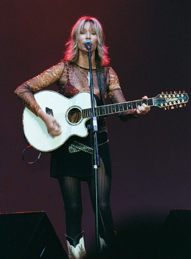 Joni Mitchell Playing Live In The Late '90s